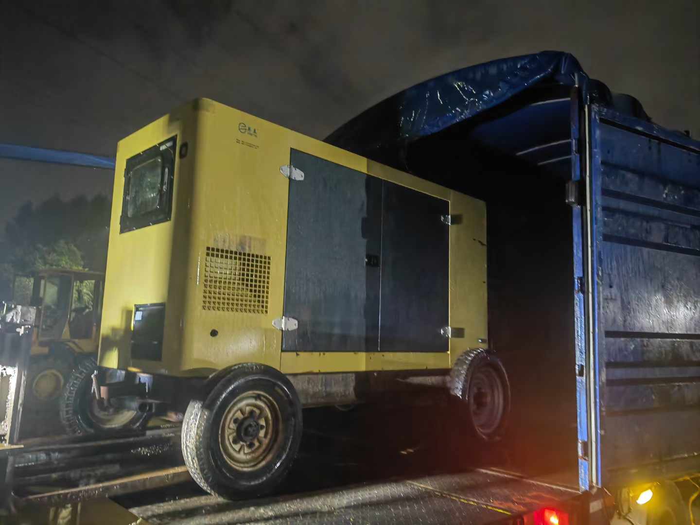 同德如何根据负载特性选择合适的柴油发电机?