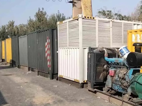同德200KW柴油发电机机组每小时油耗是多少？